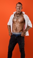 Max-Topless-Waiter-Melbourne
