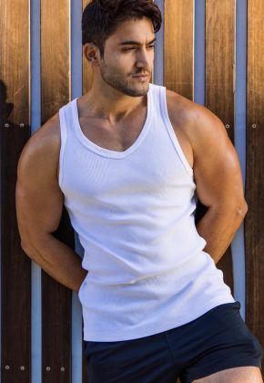 NAWAB TOPLESS WAITER MELBOURNE