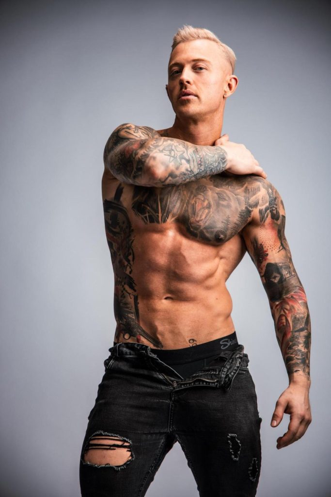 JUSTIN LEO STRIPPER SYDNEY MAGIC MEN