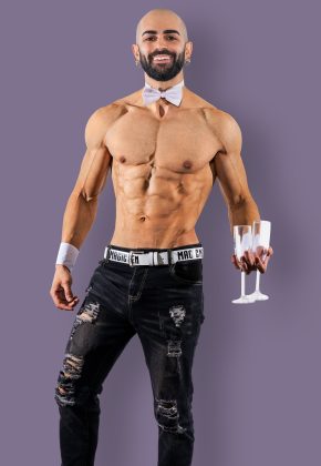 BLAKE KNIGHT WAITER MELBOURNE