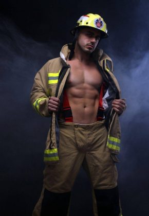 High-Quality Influencer Hunter Mcvey Makes Tv Debut As '911 Nashville' Stripper-turned-fireman Capture Illustration High-Quality Influencer Hunter Mcvey Makes Tv Debut As '911 Nashville' Stripper-turned-fireman Capture Illustration